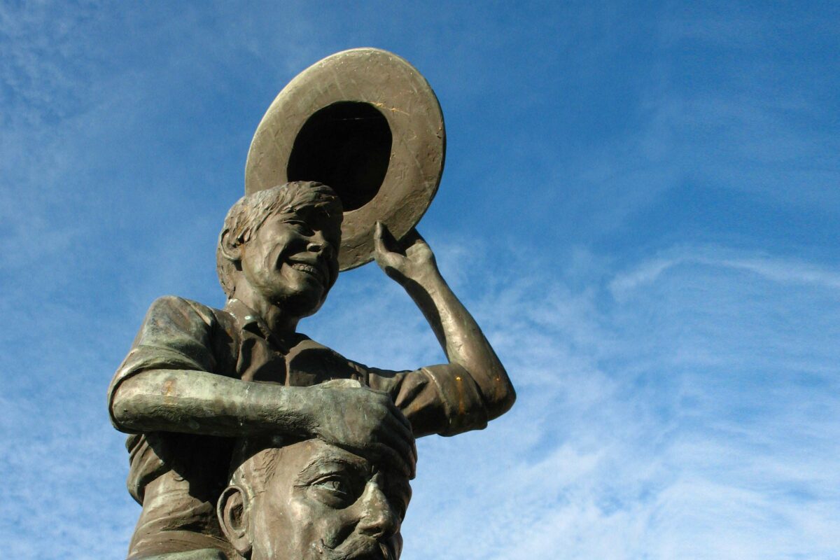 Monument Witte van Zichem 100 jaar Ernest Claes Leen Beunens